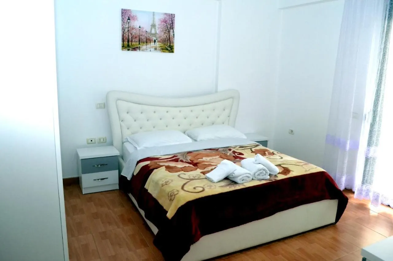 Martin House Lungomare 1 Apartamento Vlorë